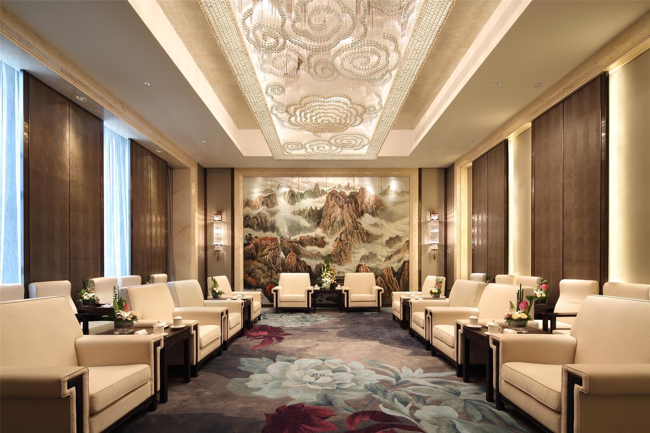 Wanda Realm Siping Hotel Exterior photo